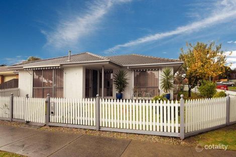 4 Orama Ave, Carrum Downs, VIC 3201