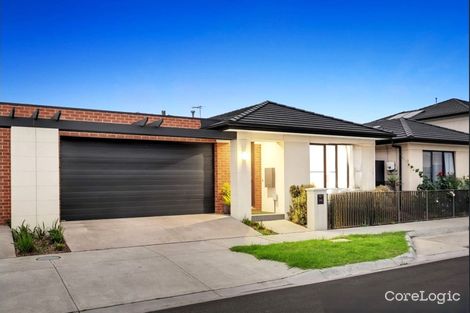 Property photo of 113 Billy Buttons Drive Narre Warren VIC 3805