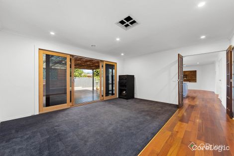 Property photo of 22 Wattle Valley Drive Hillside VIC 3037
