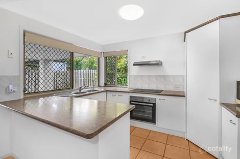 Property photo of 6 Oxbridge Chase Arundel QLD 4214