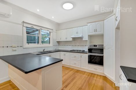 Property photo of 31 Excelsior Street Reservoir VIC 3073