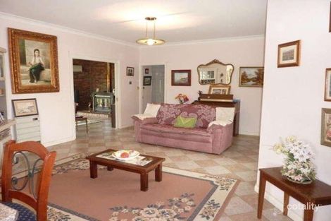 Property photo of 23 Gibbs Place Googong NSW 2620