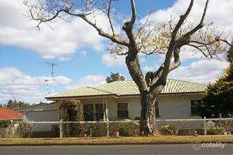 759-761 Ruthven St S, South Toowoomba, QLD 4350