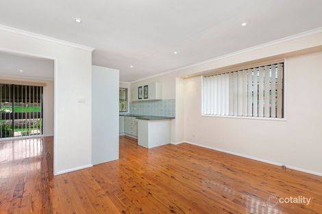 Property photo of 14 Iago Place Rosemeadow NSW 2560