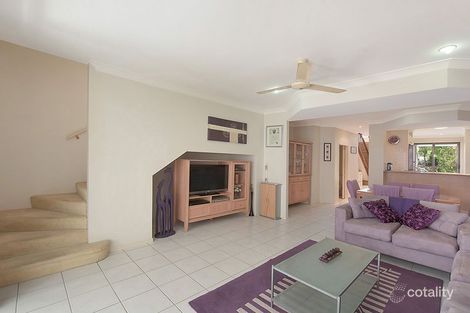 Property photo of 2/2 Wingate Court Varsity Lakes QLD 4227