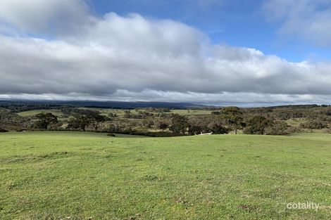 80 Mckerchers Rd, Bylands, VIC 3762