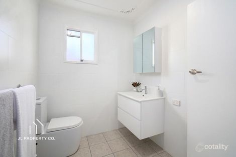 Property photo of 3/221 Ocean View Road Ettalong Beach NSW 2257