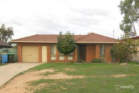 27 Montgomery St, Ashmont, NSW 2650