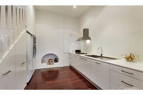 Property photo of 8 Marine Parade Abbotsford VIC 3067