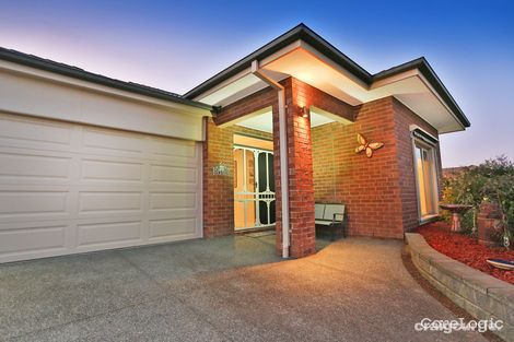 Property photo of 2 Lyrebird Avenue Pakenham VIC 3810