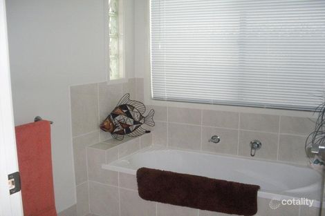 Property photo of 18 Callistemon Crescent Tin Can Bay QLD 4580