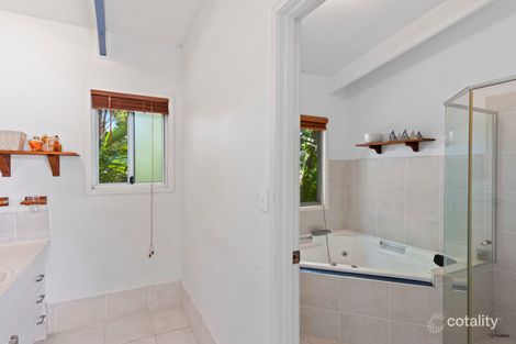 Property photo of 3 Rottnest Court Elanora QLD 4221