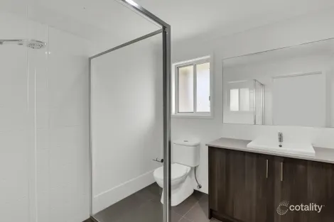 Property photo of 2 Reaside Road Walloon QLD 4306