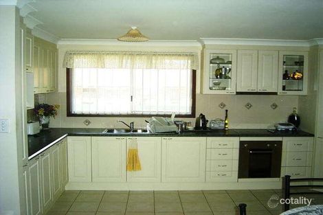 Property photo of 2 Como Close St Clair NSW 2759