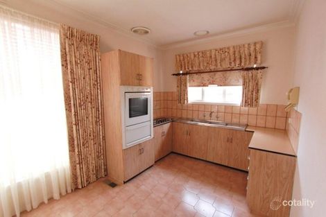 Property photo of 4 Links Street Sunshine West VIC 3020