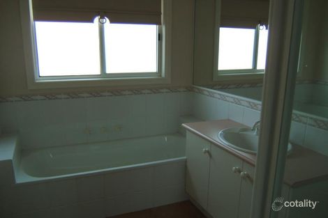 Property photo of 2/2 McGowans Road Donvale VIC 3111