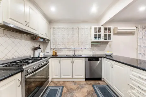Property photo of 56 Chatsworth Quadrant Templestowe Lower VIC 3107