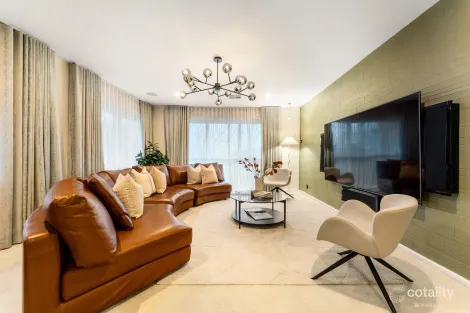 Property photo of 56 Chatsworth Quadrant Templestowe Lower VIC 3107