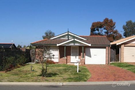 4 Seaeagle Cres, Green Valley, NSW 2168