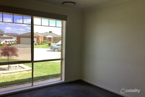 Property photo of 8 Warren Court Shepparton VIC 3630