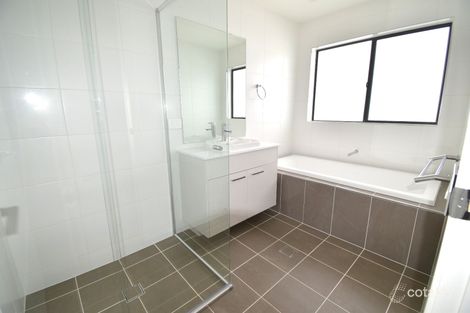 Property photo of 30 Rochford Road Gledswood Hills NSW 2557
