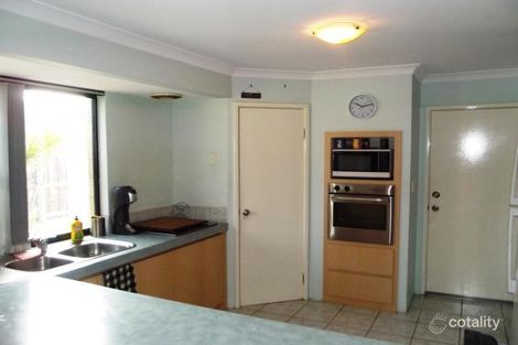 Property photo of 12 Aldenham Heights Halls Head WA 6210