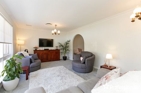 Property photo of 14 Mirrelia Way Riverton WA 6148