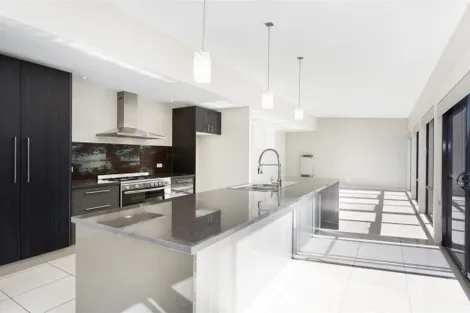 2/40 Legges Cres, Prospect, TAS 7250