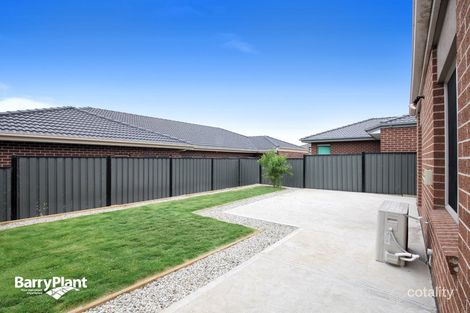 Property photo of 7 Braveheart Road Craigieburn VIC 3064