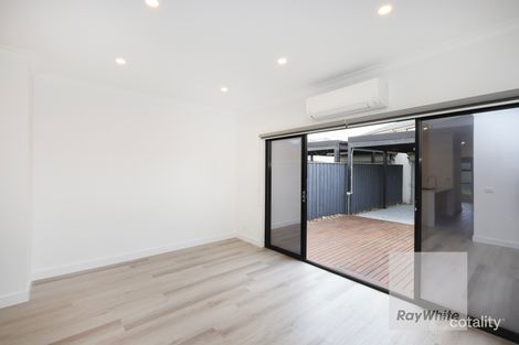 Property photo of 4 Lemnos Walk Greenvale VIC 3059