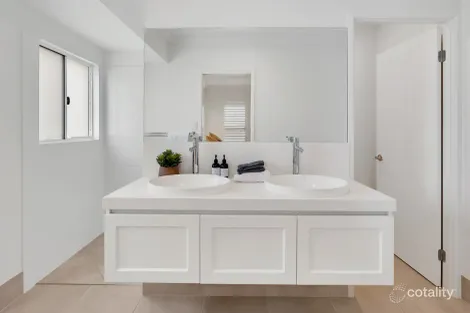 Property photo of 42 Shipmate Drive Trinity Beach QLD 4879