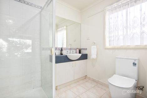 Property photo of 36 Marlesford Crescent Berwick VIC 3806