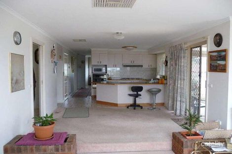 Property photo of 12 Riverview Terrace Wodonga VIC 3690