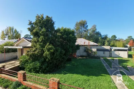54 Park Rd, Maryborough, VIC 3465
