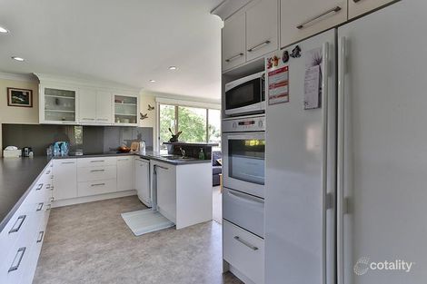 Property photo of 19 Parkridge Drive Withcott QLD 4352
