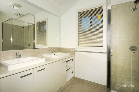 Property photo of 15 Sandstone Circuit Carrum Downs VIC 3201