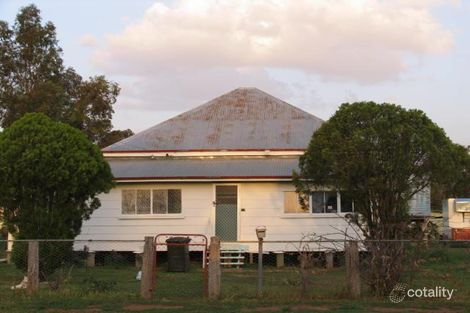 37 Cory St, Oakey, QLD 4401