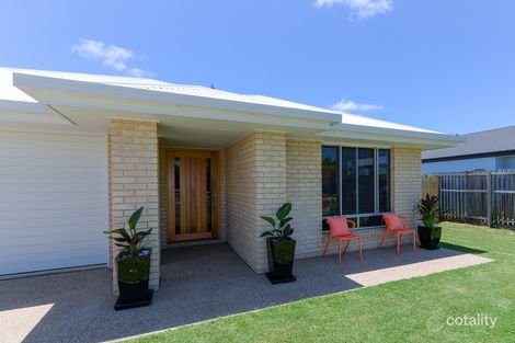 Property photo of 34 Shoreline Crescent Bargara QLD 4670