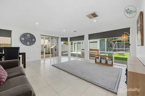Property photo of 19 Verbena Terrace Epsom VIC 3551