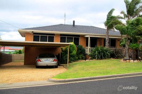 29 Outlook Dr, Lake Tyers Beach, VIC 3909