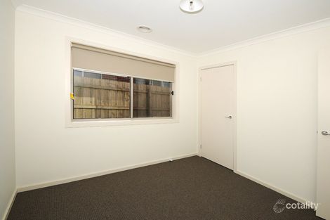 Property photo of 15 Sandstone Circuit Carrum Downs VIC 3201