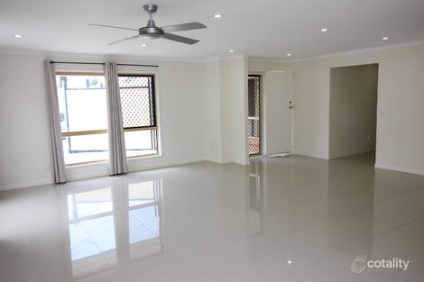Property photo of 14 Preston Place Helensvale QLD 4212