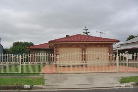 15 Myrtle St, Granville, NSW 2142