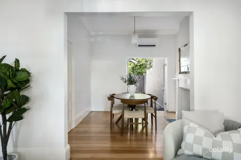 Property photo of 10 Holt Street Newtown NSW 2042