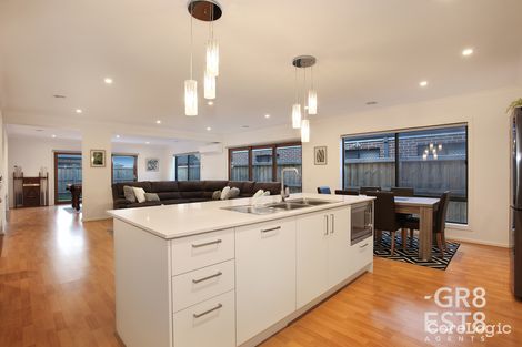 Property photo of 6 Greenglade Way Cranbourne East VIC 3977