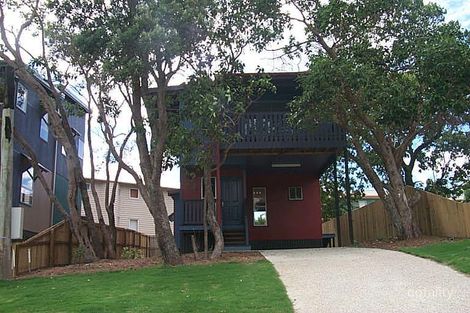 Property photo of 90 Mooloomba Road Point Lookout QLD 4183