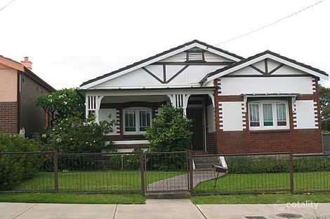 14 Tangarra St, Croydon Park, NSW 2133