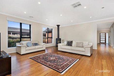 Property photo of 7 Rodney Drive Woodend VIC 3442