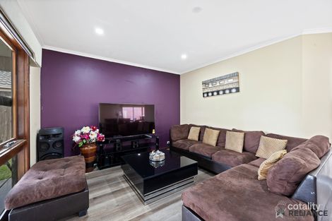 Property photo of 5 Lamb Grove Hoppers Crossing VIC 3029