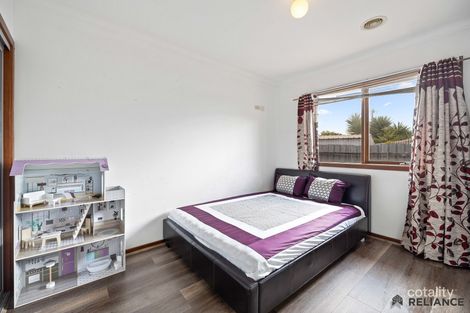 Property photo of 5 Lamb Grove Hoppers Crossing VIC 3029
